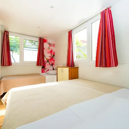 Garden Holiday home